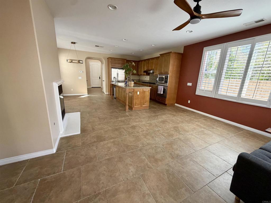 5640 Shasta Daisy Trail Property Photo 10