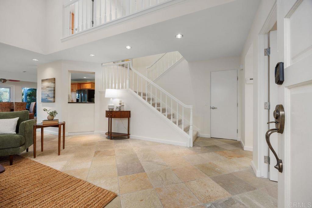 7020 Lantana Property Photo 4