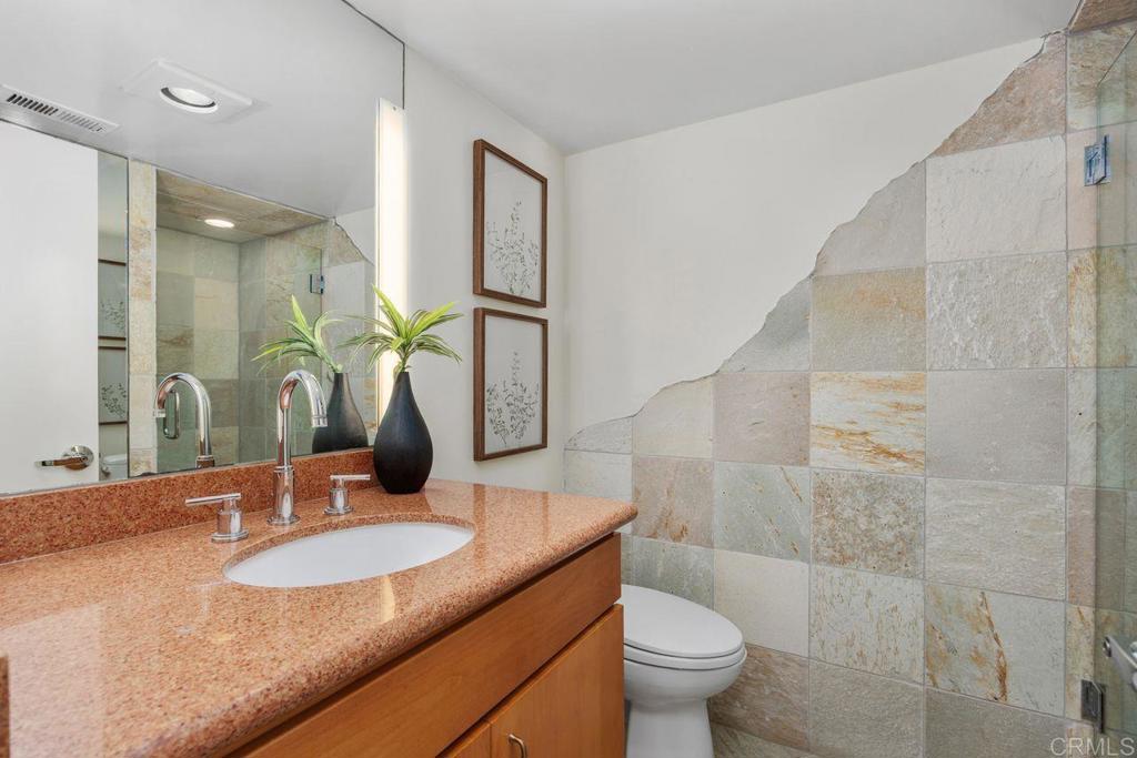 7020 Lantana Property Photo 22