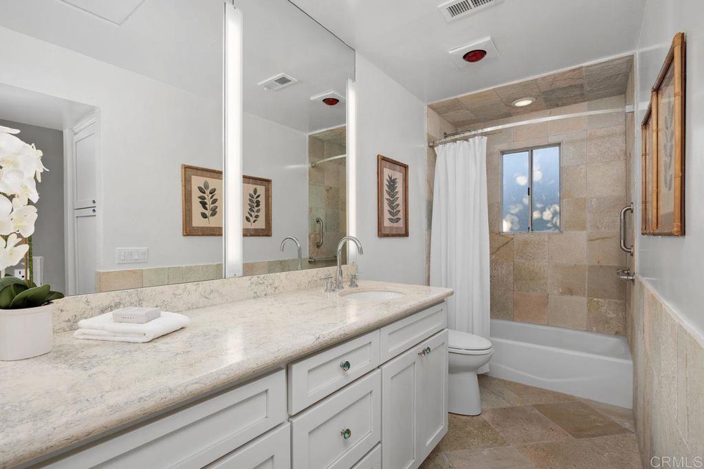 7020 Lantana Property Photo 32