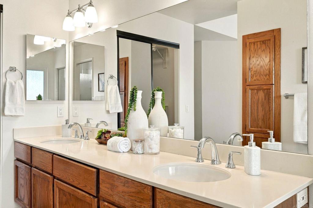 3367 Corte Tiburon Property Photo 18