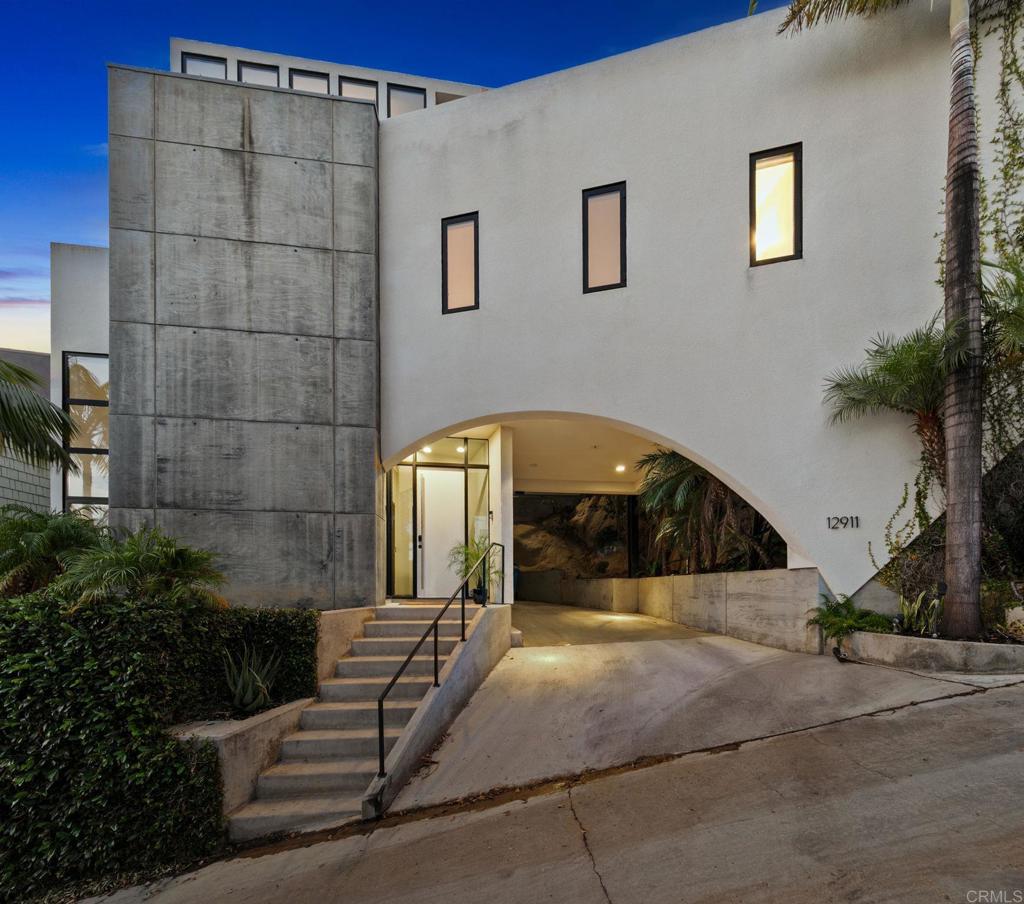 12911 Via Grimaldi Property Photo 8