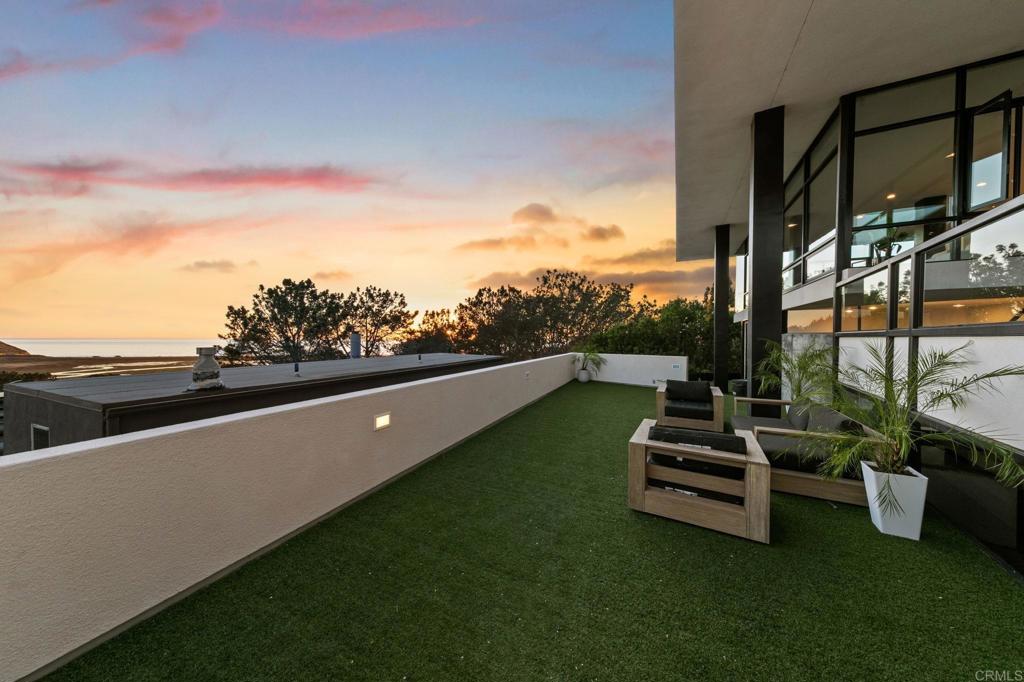 12911 Via Grimaldi Property Photo 13