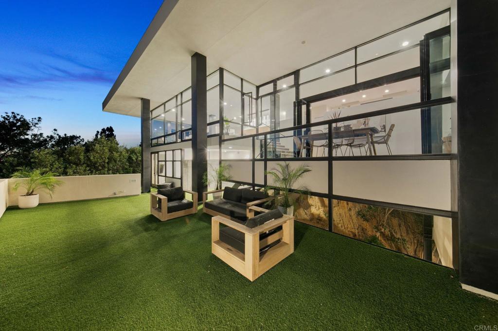 12911 Via Grimaldi Property Photo 15