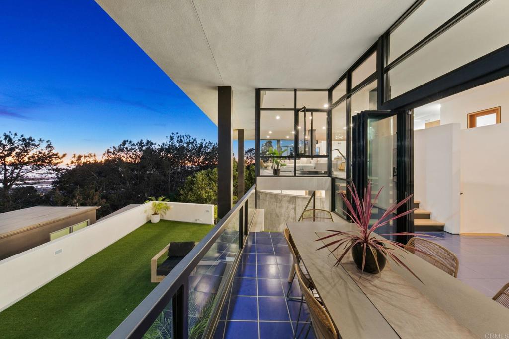 12911 Via Grimaldi Property Photo 18
