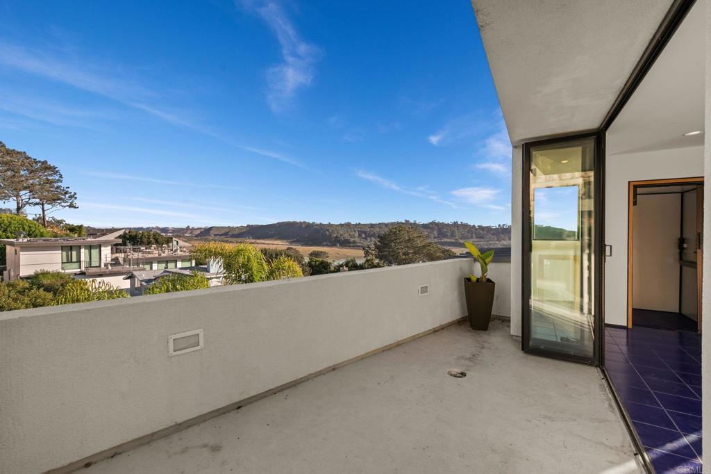 12911 Via Grimaldi Property Photo 22