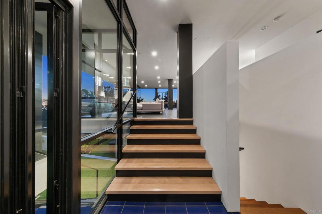 12911 Via Grimaldi Property Photo 23