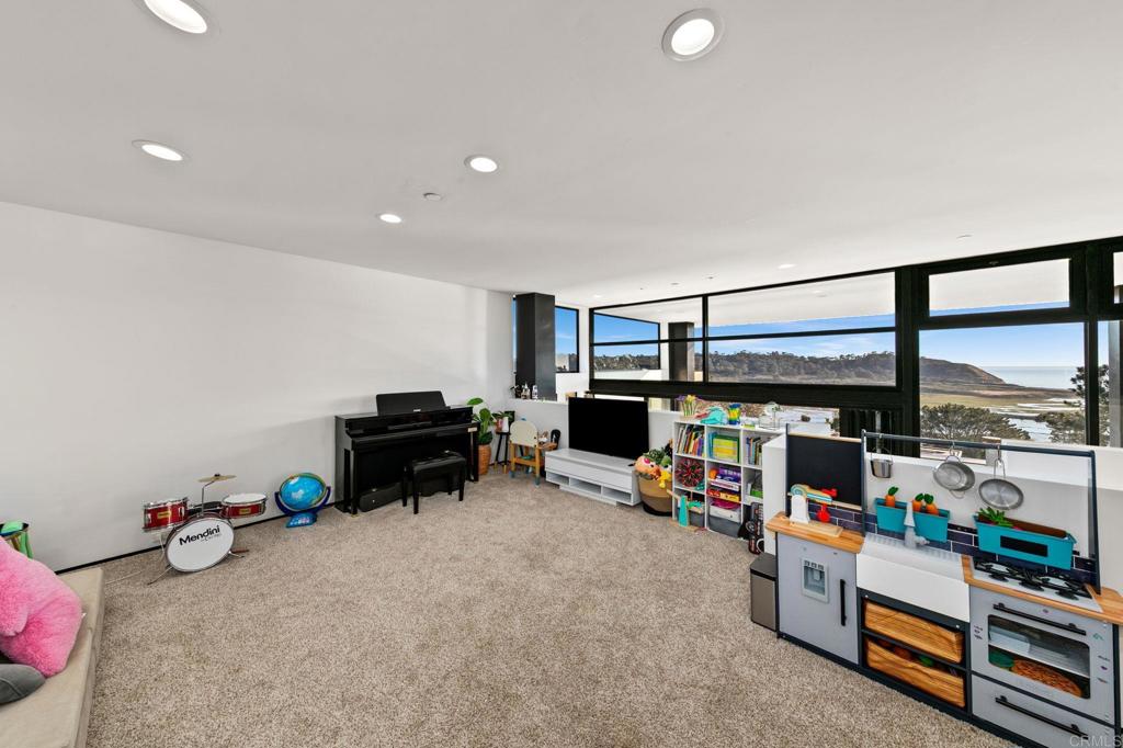 12911 Via Grimaldi Property Photo 36