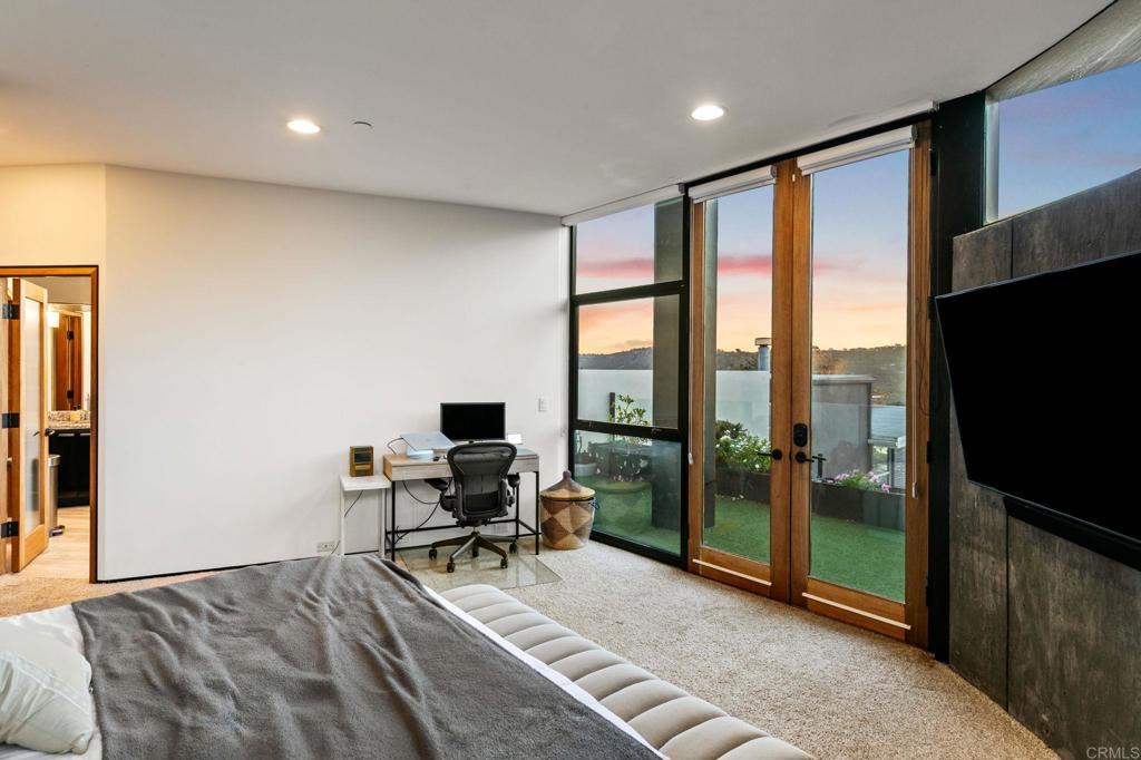 12911 Via Grimaldi Property Photo 38