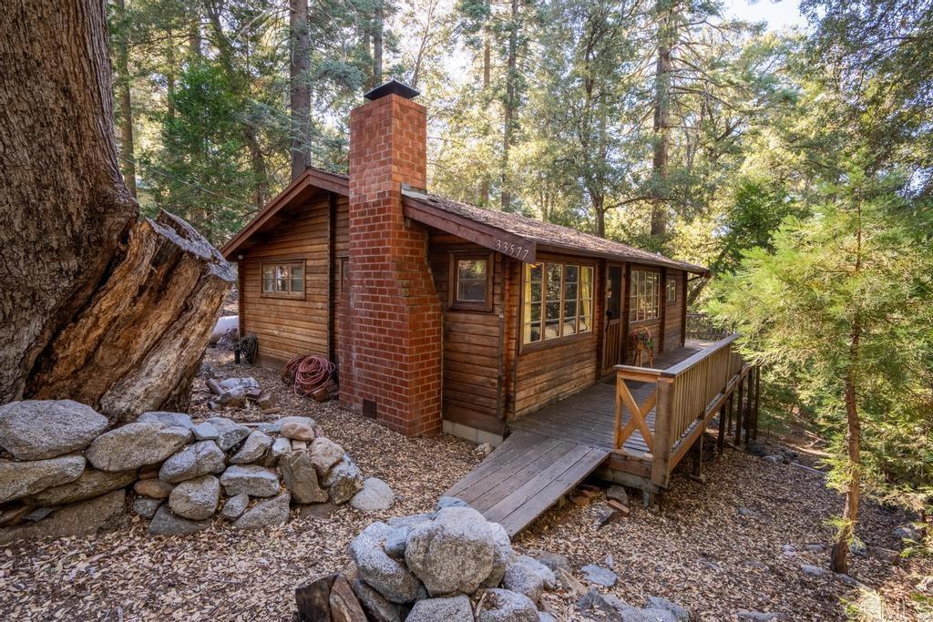 3577 Honeysuckle Trail Property Photo 2