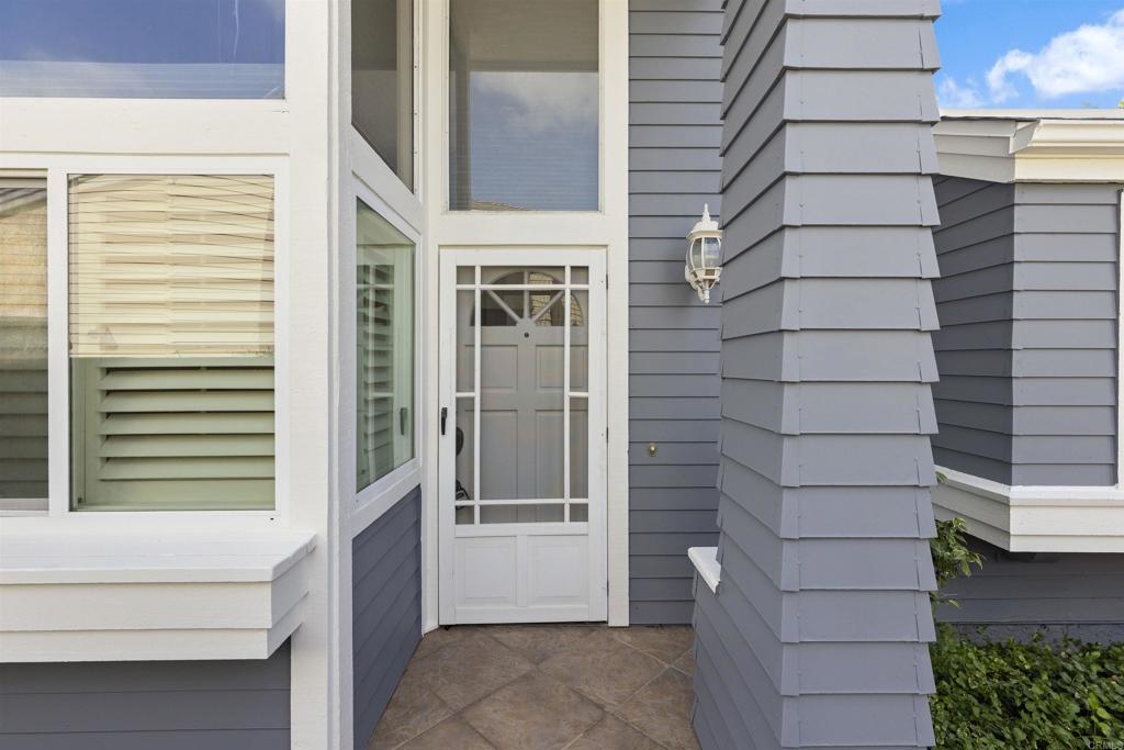 7302 Lantana Terrace Property Photo 4