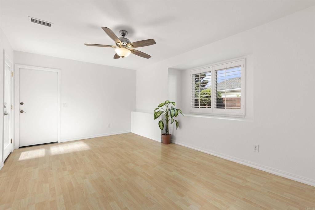 7302 Lantana Terrace Property Photo 22