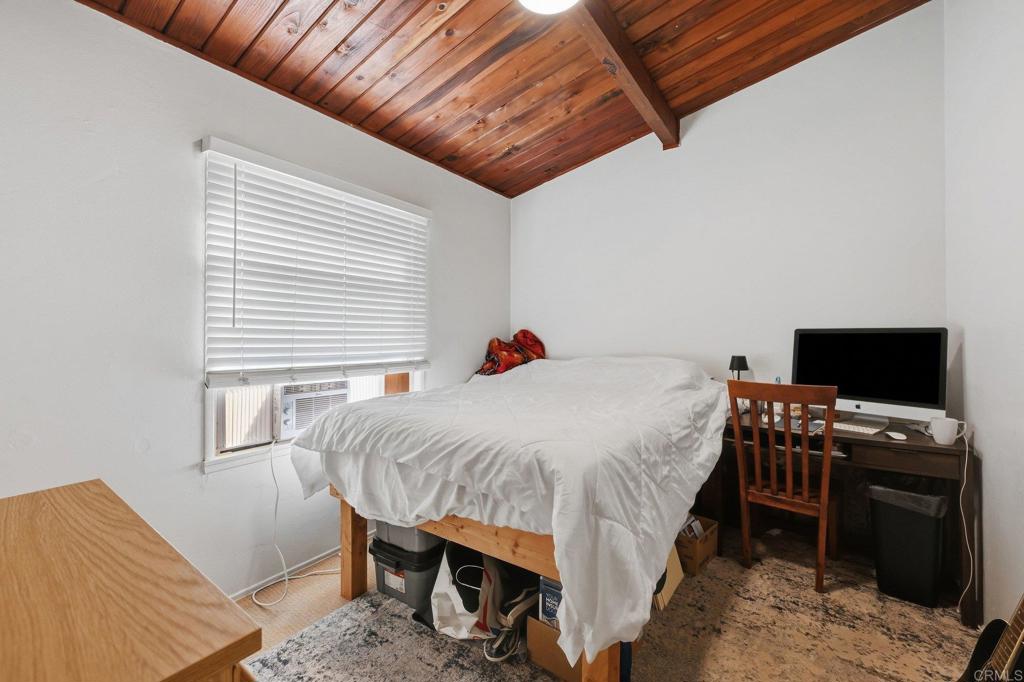 303 305 W F Street Property Photo 14