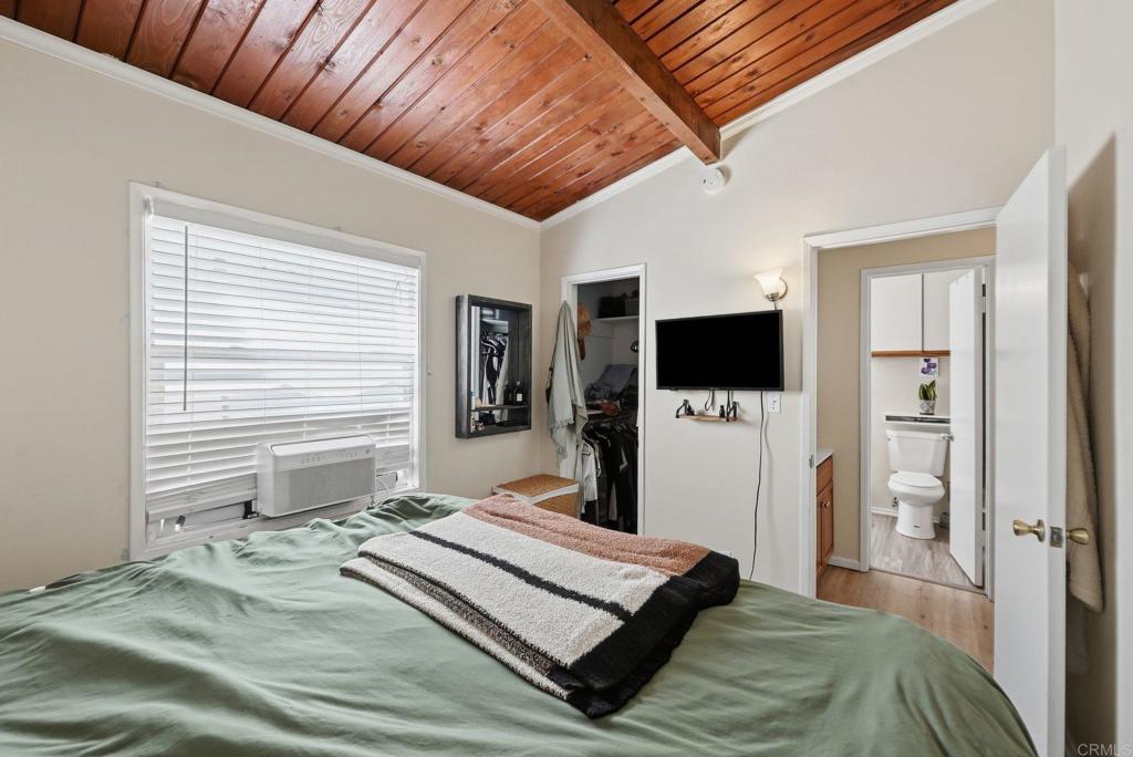 303 305 W F Street Property Photo 27