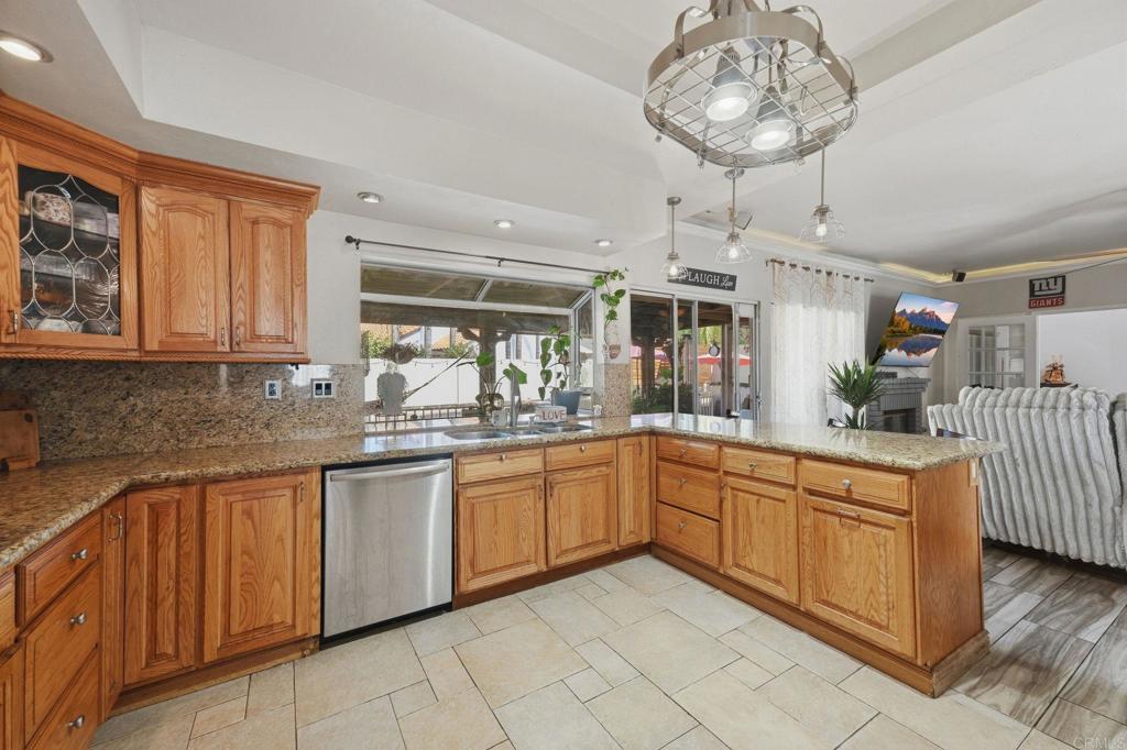35609 Aster Drive Property Photo 14