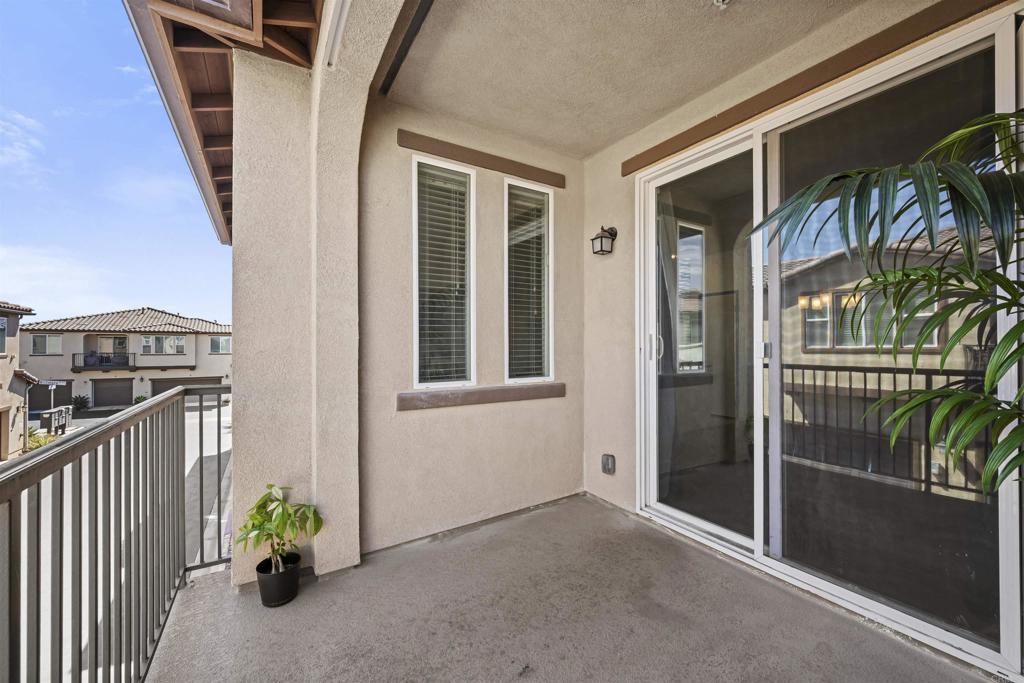 1721 Santa Carolina Avenue #1 Property Photo 6