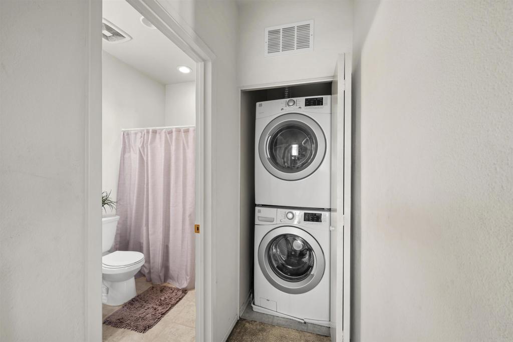 1721 Santa Carolina Avenue #1 Property Photo 19