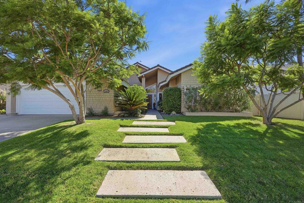 1101 Via Mil Cumbres Property Photo 1