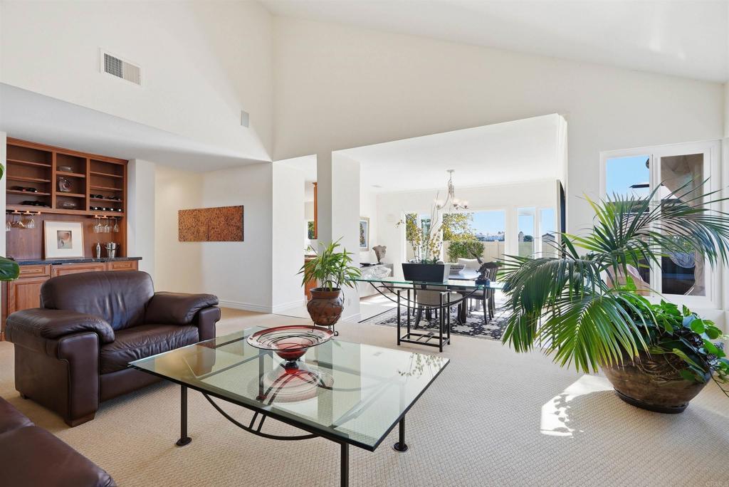 1101 Via Mil Cumbres Property Photo 3