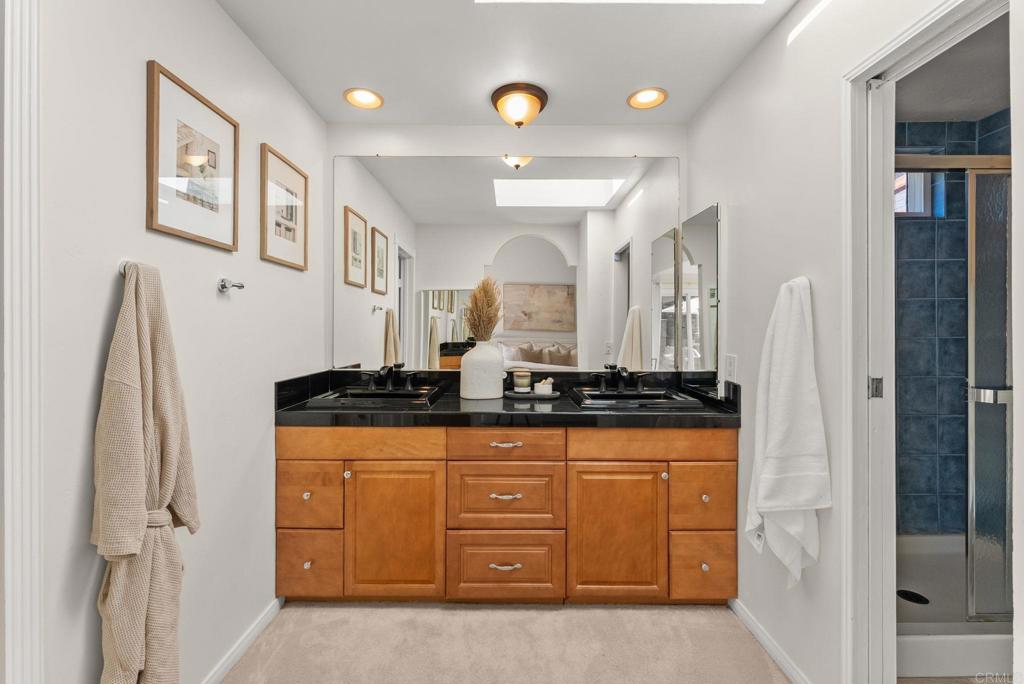 1830 Eucalyptus Avenue Property Photo 12