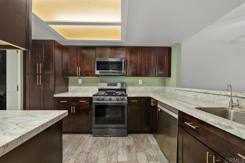 8775 Spring Canyon Drive Property Photo 8