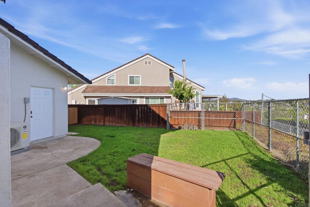 2712 Mateo Place Property Photo 23