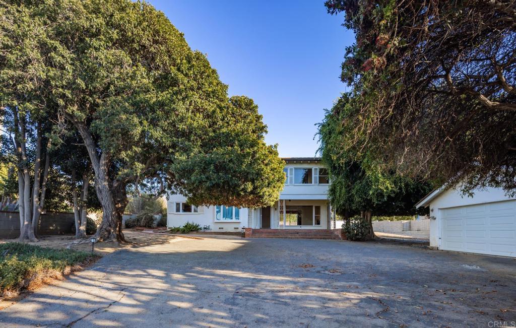 163 La Costa Avenue Property Photo 3