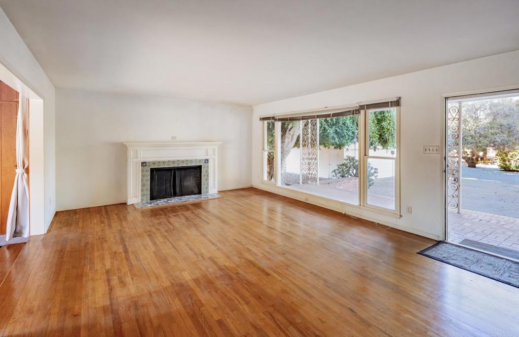 163 La Costa Avenue Property Photo 11