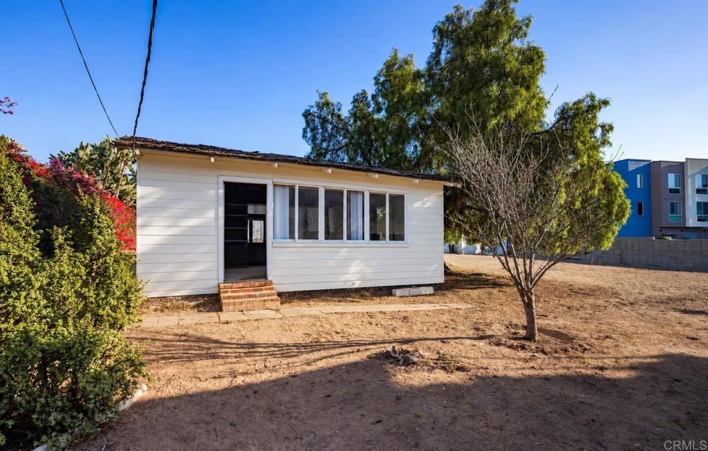 163 La Costa Avenue Property Photo 15