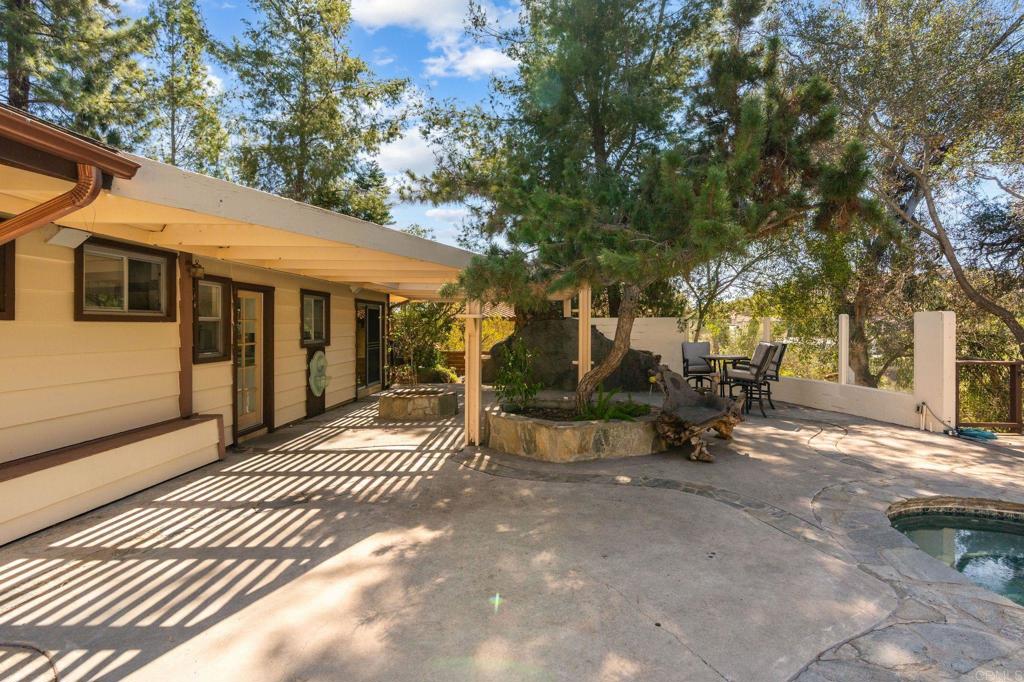 2736 Circle Drive Property Photo 41