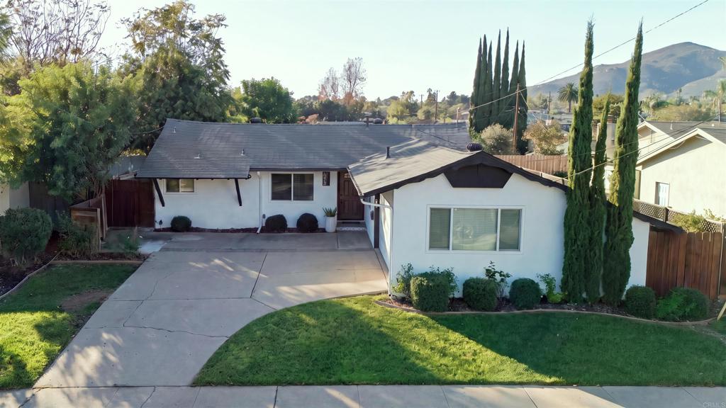 6250 Lake Arrowhead Drive Property Photo 1