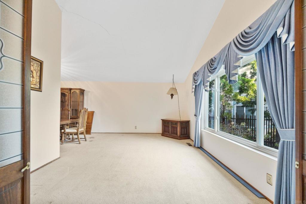 450 Masonic Court Property Photo 16