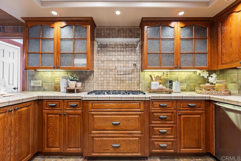 10287 Canyon Drive Property Photo 11