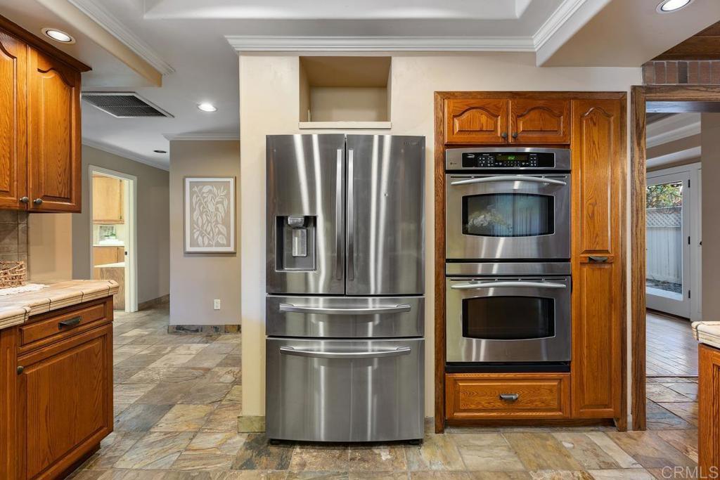 10287 Canyon Drive Property Photo 13
