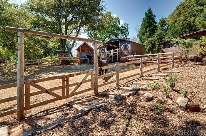34385 Broken Oak Property Photo 16