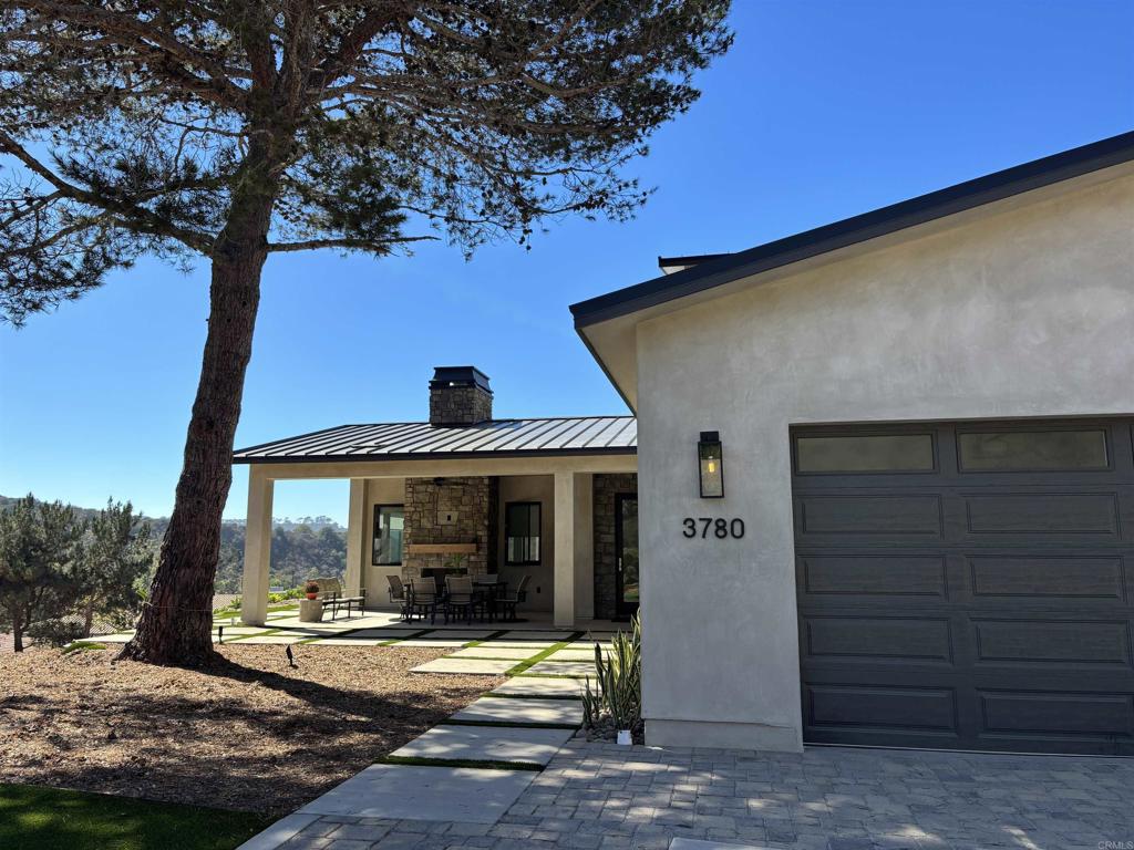 3780 Arroyo Sorrento Property Photo 4