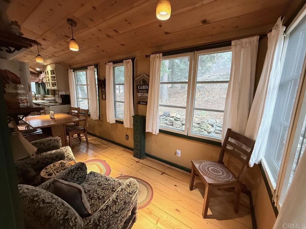22258 Crestline Road Property Photo 28