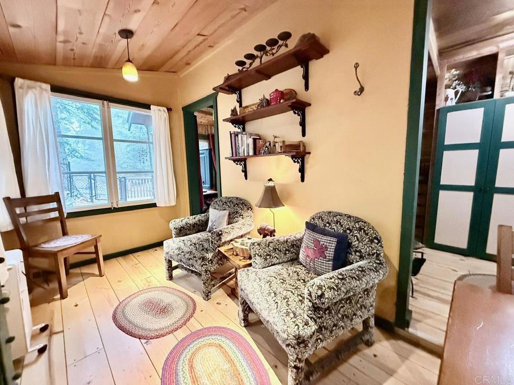 22258 Crestline Road Property Photo 29