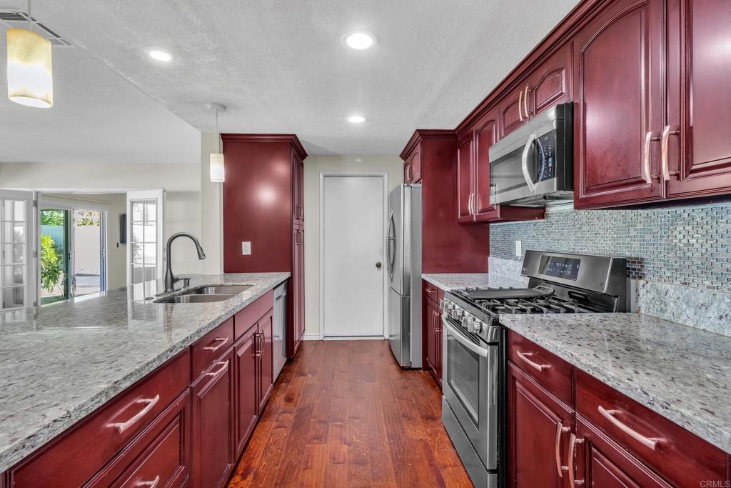 26122 Allentown Drive Property Photo 10