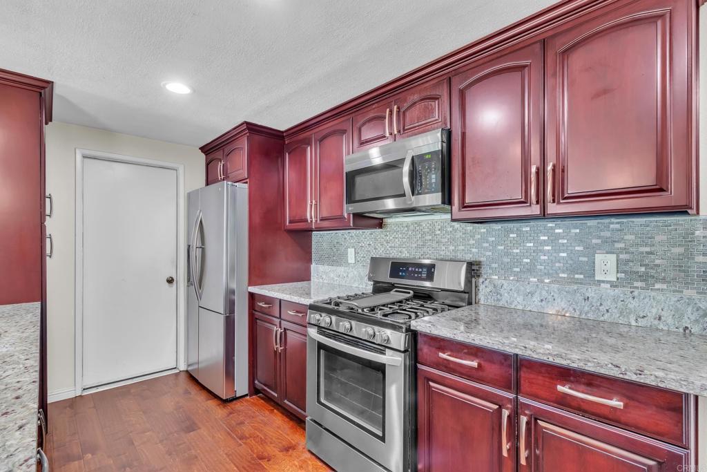 26122 Allentown Drive Property Photo 12