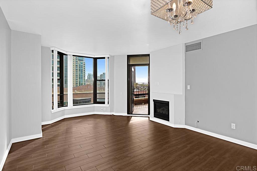 500 W Harbor Drive 716 Property Photo 14