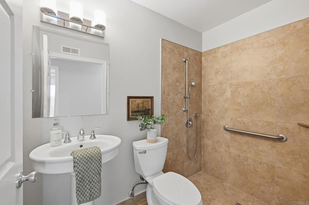 8243 Hydra Lane Property Photo 37