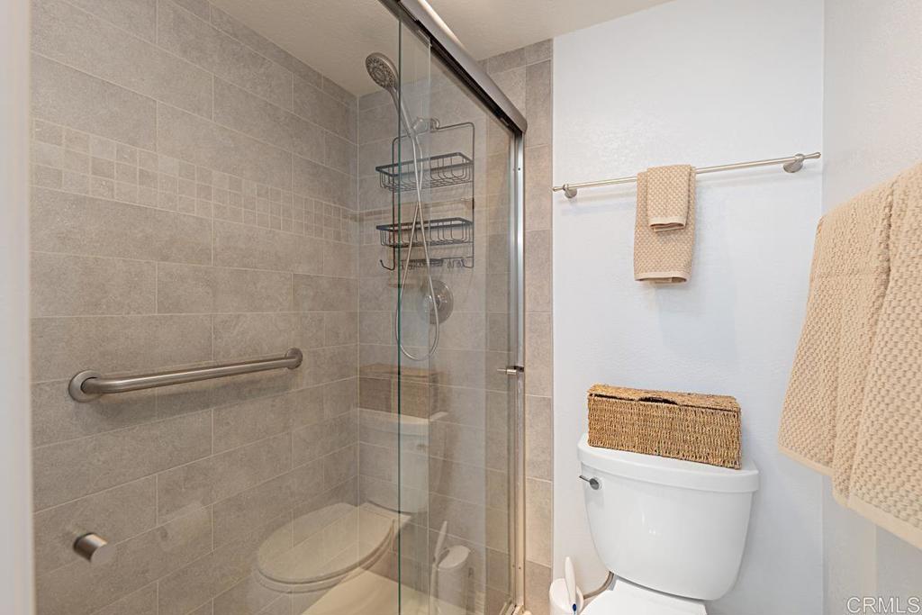 7757 Eads Avenue C2 Property Photo 11