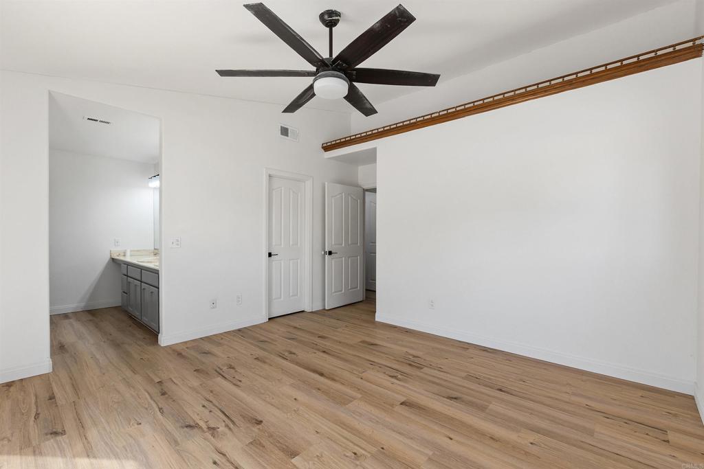 23419 Glenn Ellen Way Property Photo 27