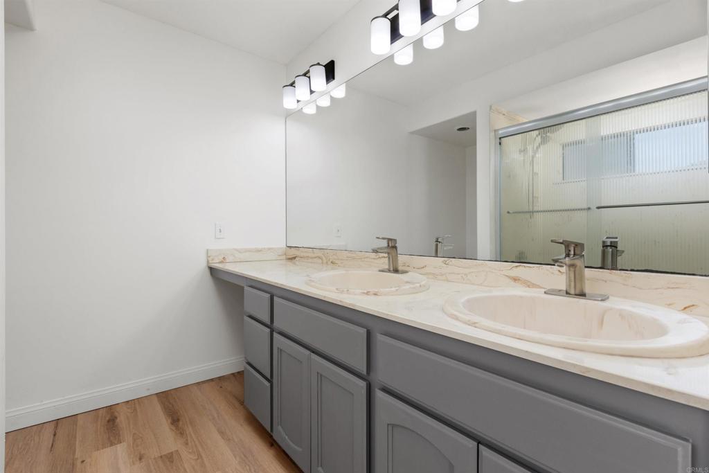 23419 Glenn Ellen Way Property Photo 31