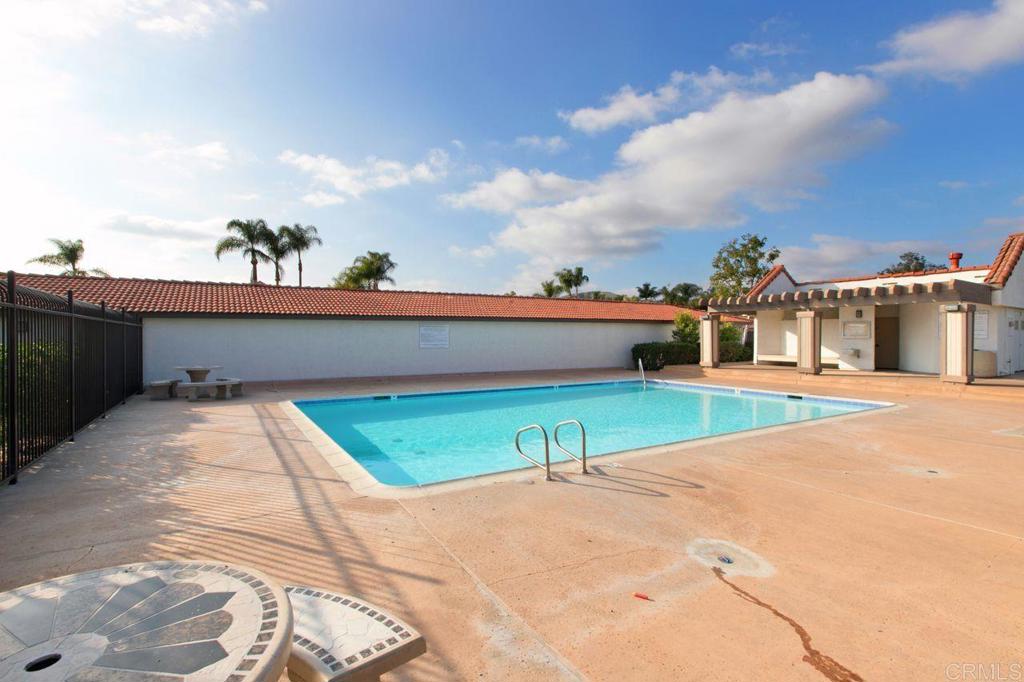9821 Caspi Gardens Drive 2 Property Photo 24