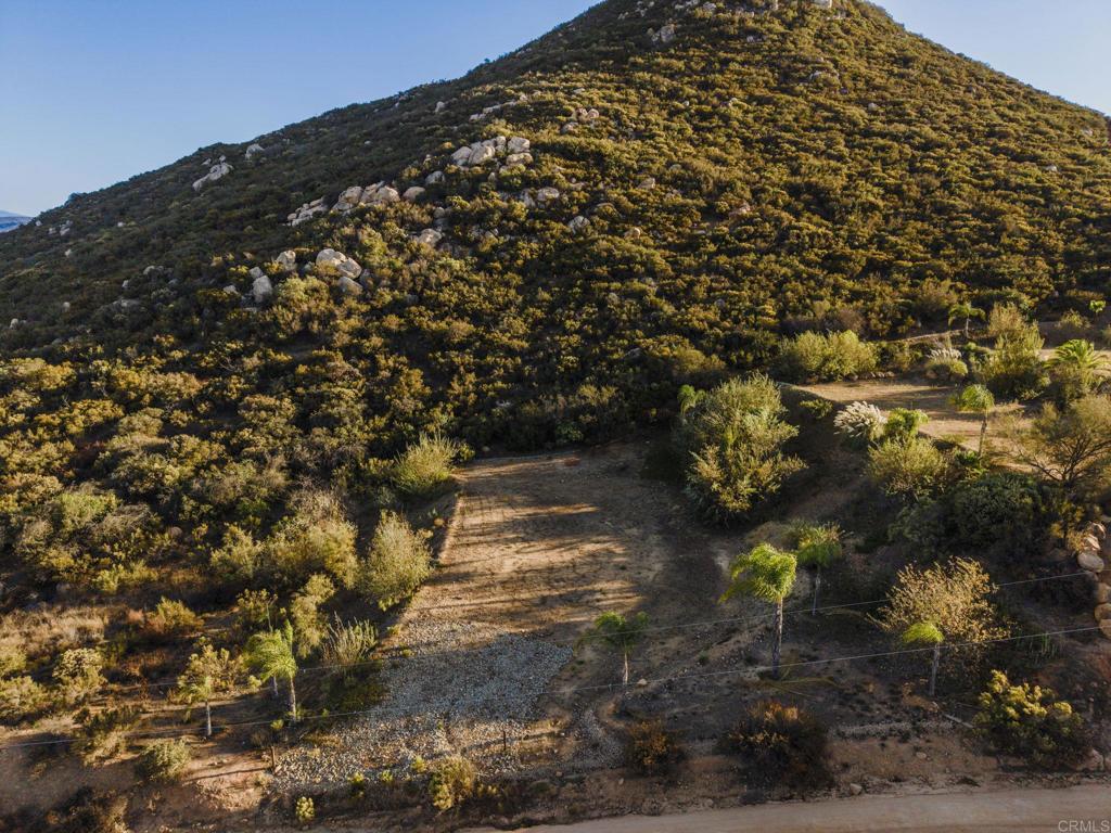 24807 Thunder Mountain Road Property Photo 13