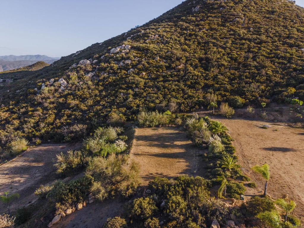 24807 Thunder Mountain Road Property Photo 18