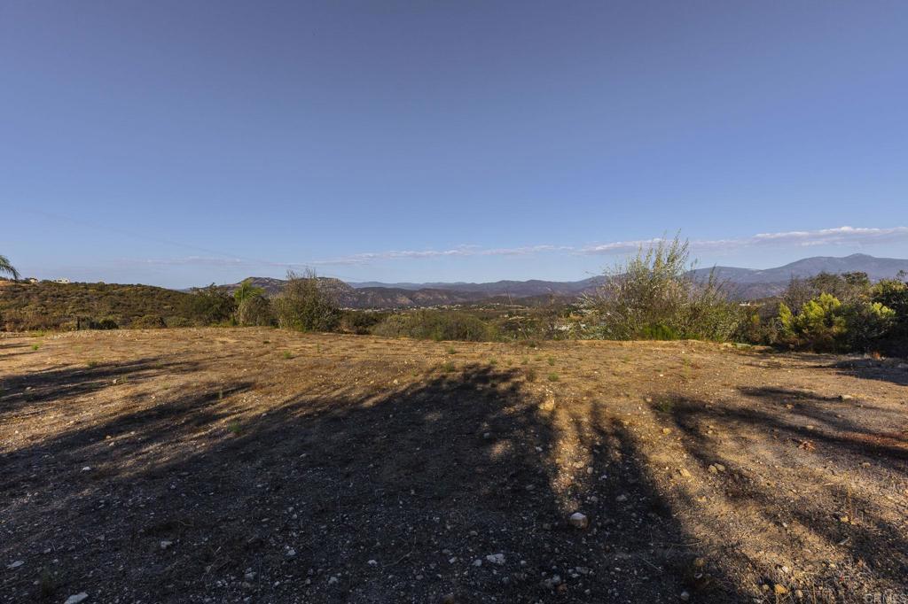 24807 Thunder Mountain Road Property Photo 22