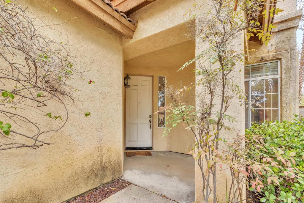 1332 Corte Lira Property Photo 3